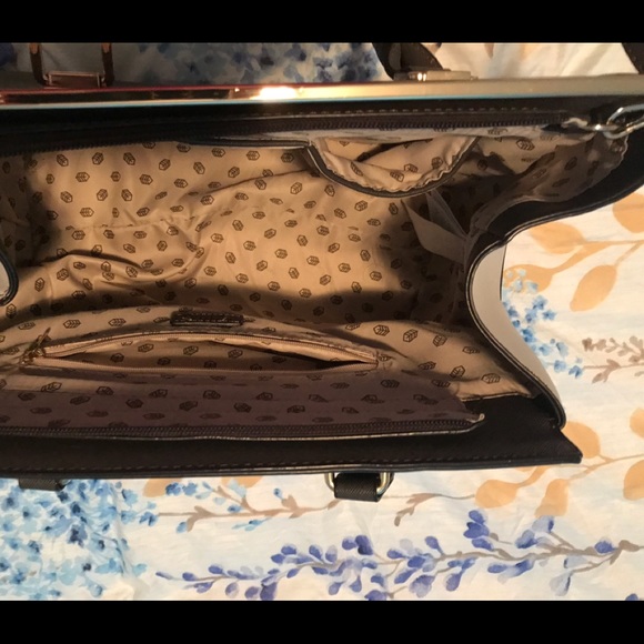 Call it spring handbag - Picture 5 of 8